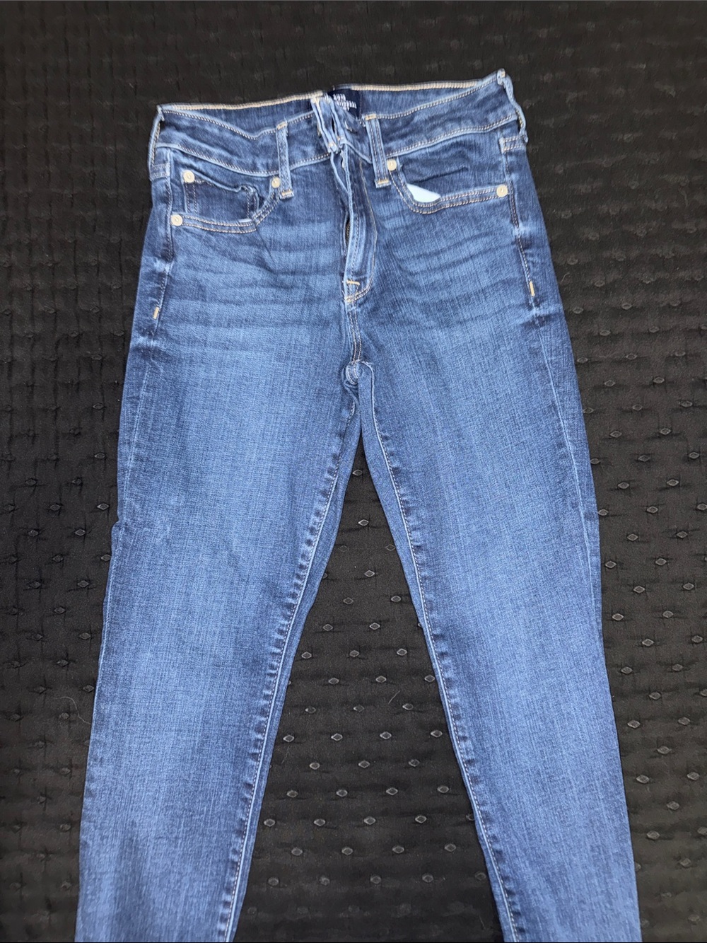 GAP Women's Skinny Jeans in Dark Blue Wash